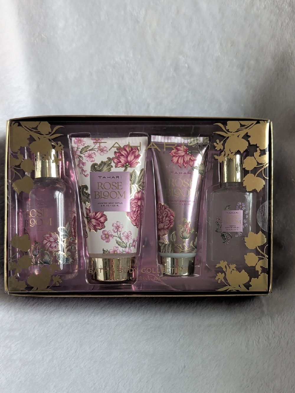 Tahari Rose Bloom Women’s Bath & Body Gift Set - Pink New